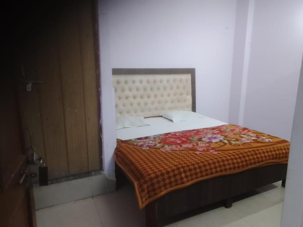 Hotel Maharaja Inn By Wb Inn Kanpur Eksteriør billede